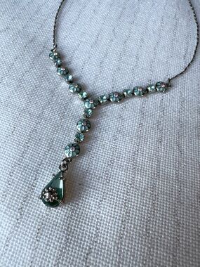 Avon Enamel Daisy Crystal Teardrop Necklace 1960s